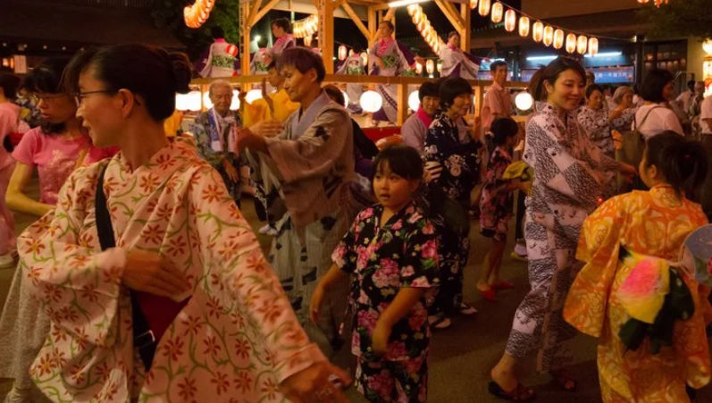 Charlotte Japan Fest - people celebrating under Japanese lanterns