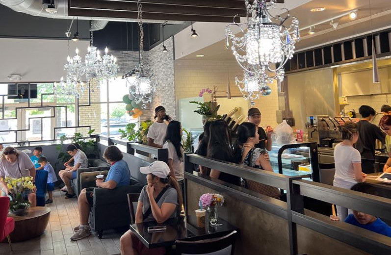 Customers at 1368 Sweet Corner Cafe