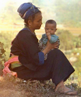 Hmong woman and child in Laos 1973.