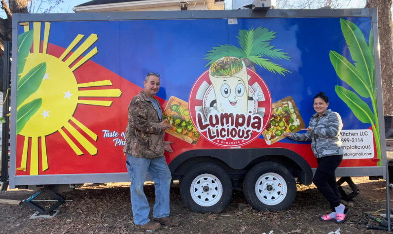 Leslie's Kitchen's "LumpiaLicious" food truck